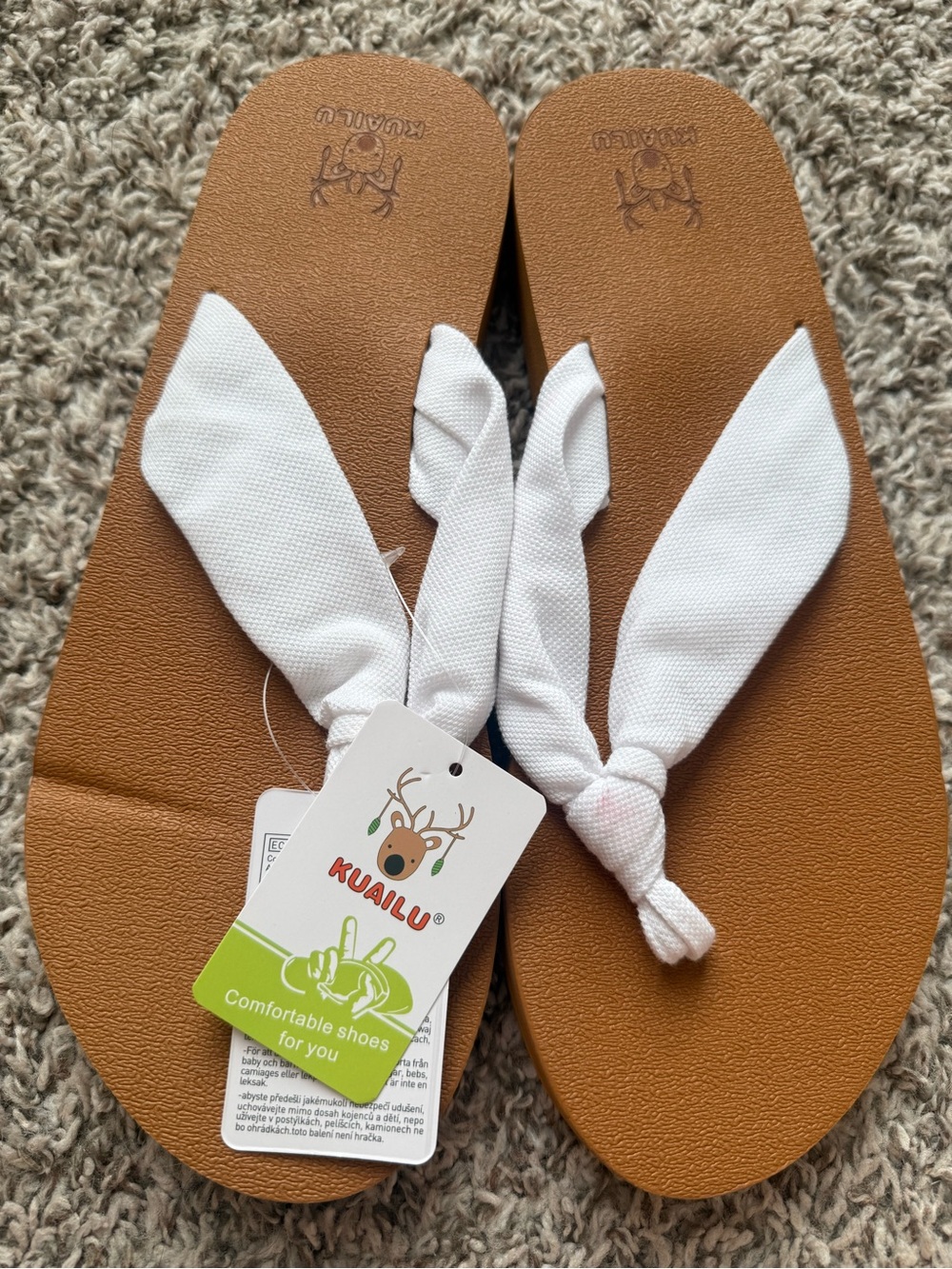 NWT KuaiLu Flip Flops Women Arch Support Yoga Mat Comfortable White Khaki